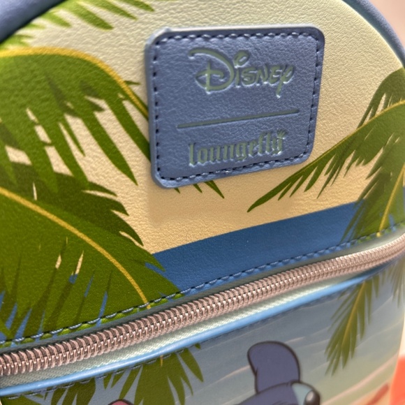 🍀 Loungefly 🍀 Disney Lilo & Stitch Sea Turtle Beach Backpack Bag Blue 🍀 BB50 - Picture 6 of 10